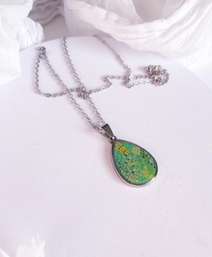 collier-acier-inoxydable-artisanat-fait-main-pate-polymere-fimo-resine-argente-papillon (2)